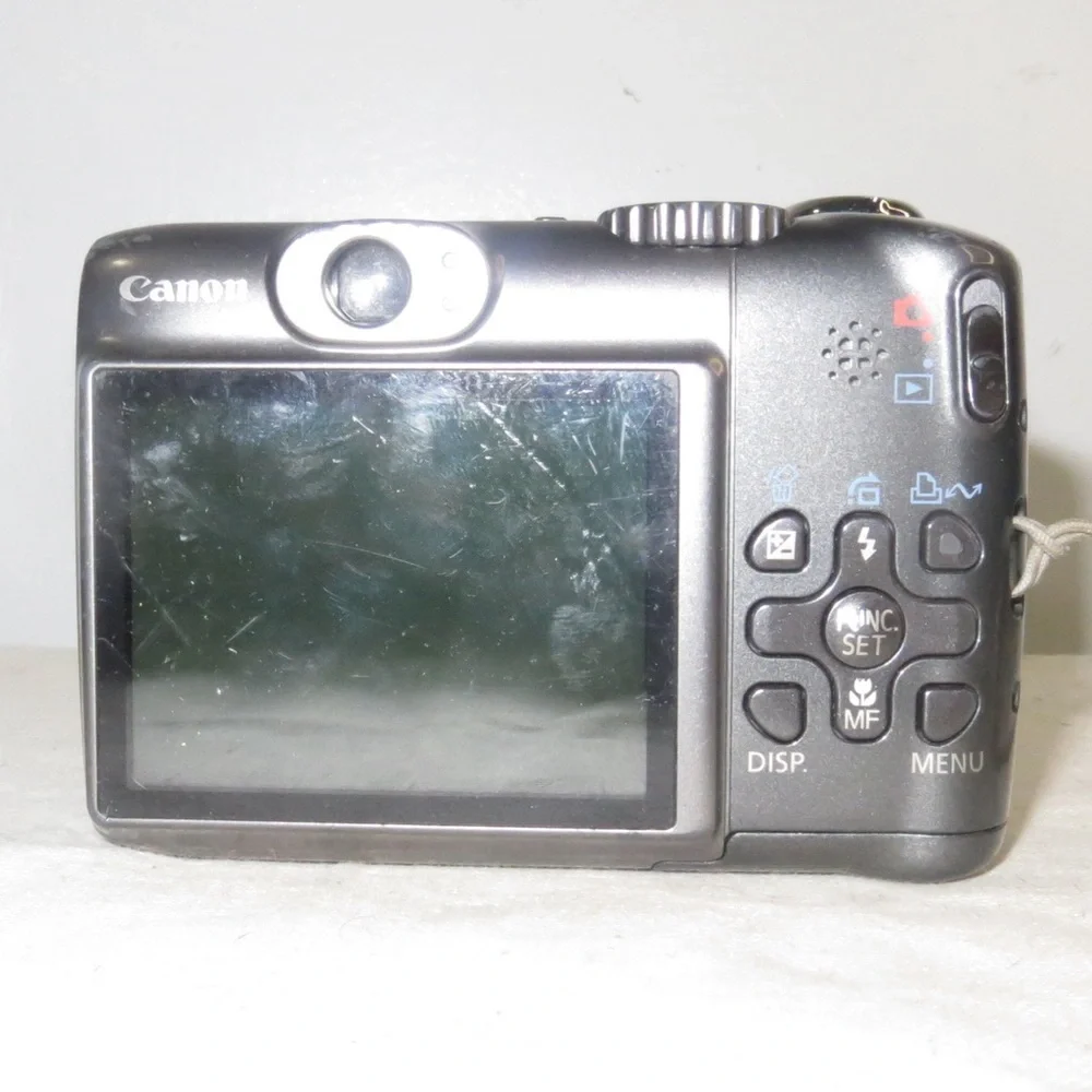 Canon PowerShot A590 Digital Camera - Silver and Black
